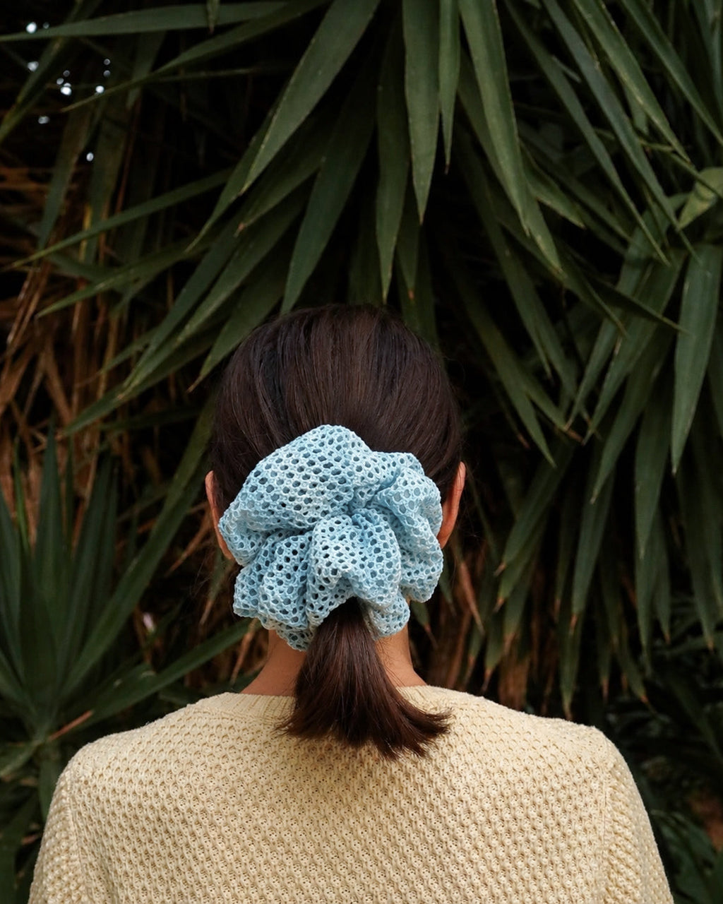 Scrunchie xxl tejido azul