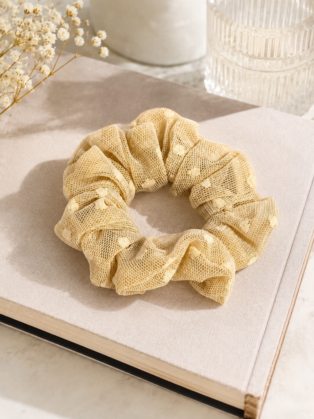 Scrunchie mediano maya amarillo